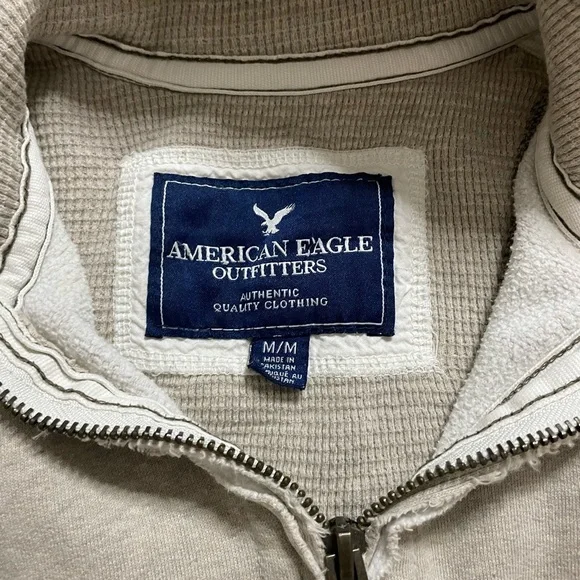 American Eagle Outfitters Men's Light Tan 1/4 Zip-Up Sweater size Medium - Picture 9 of 13